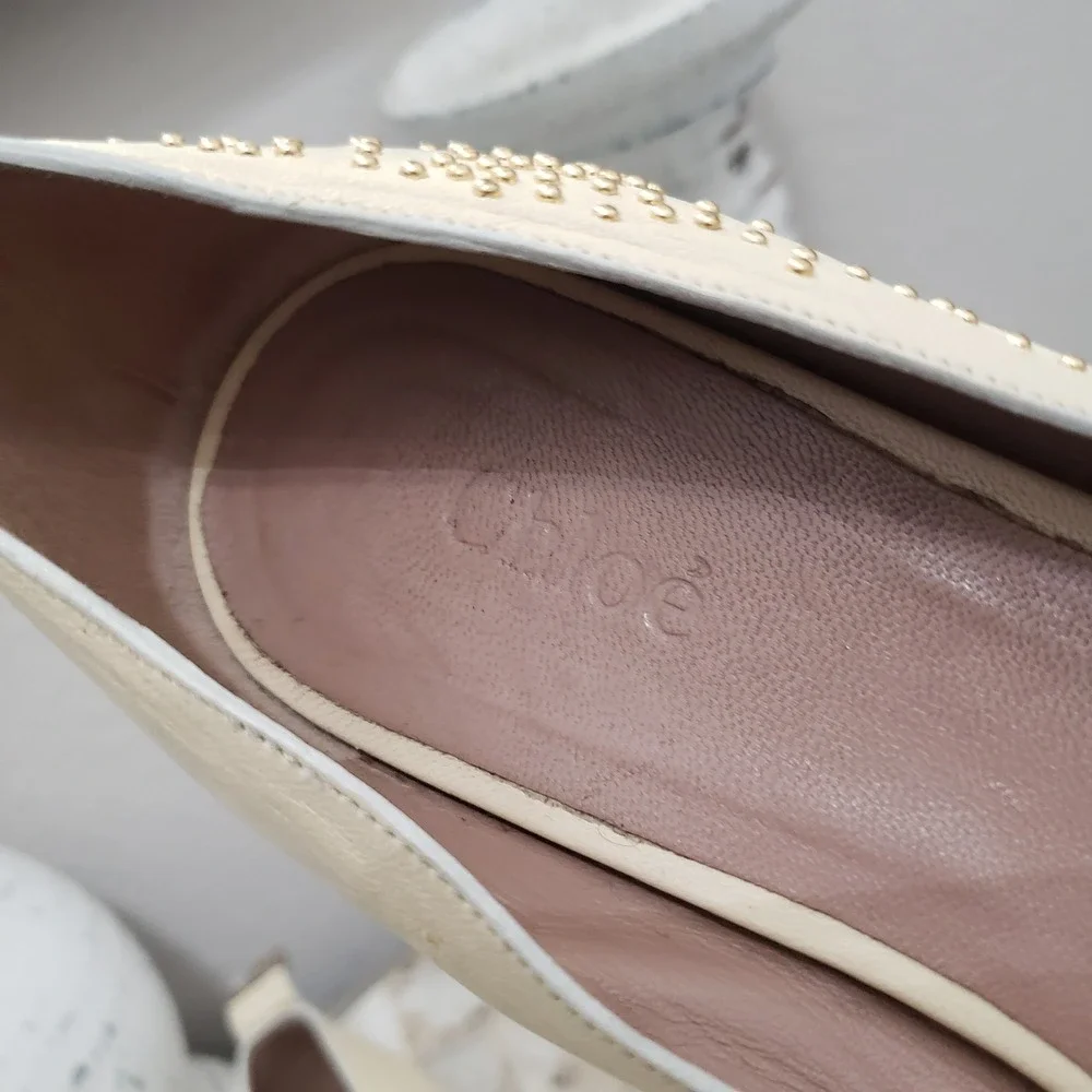 Chloe flat are